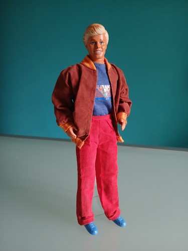 Mattel ken benetton - "mattel", "benetton"